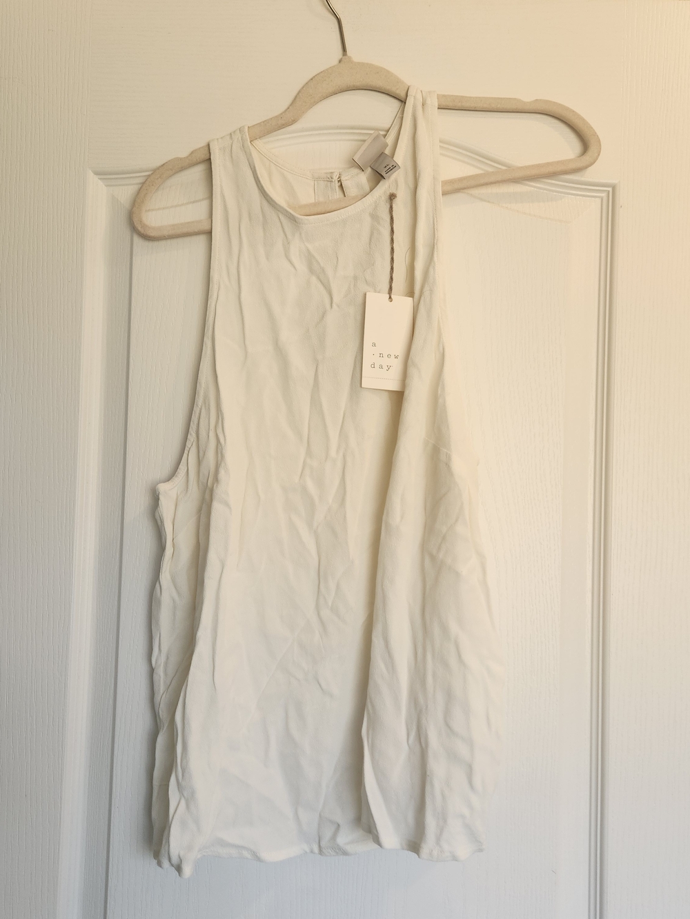 a new day White Women's Sleeveless Blouse XL BNWT